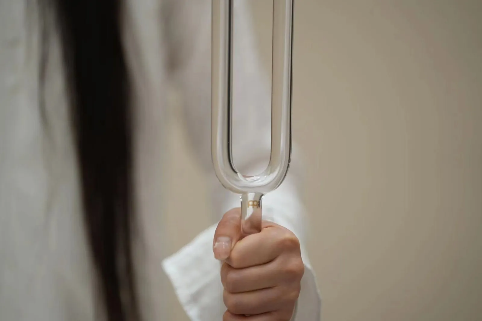 15” Crystal Quartz Tuning Fork Note F 20 mm