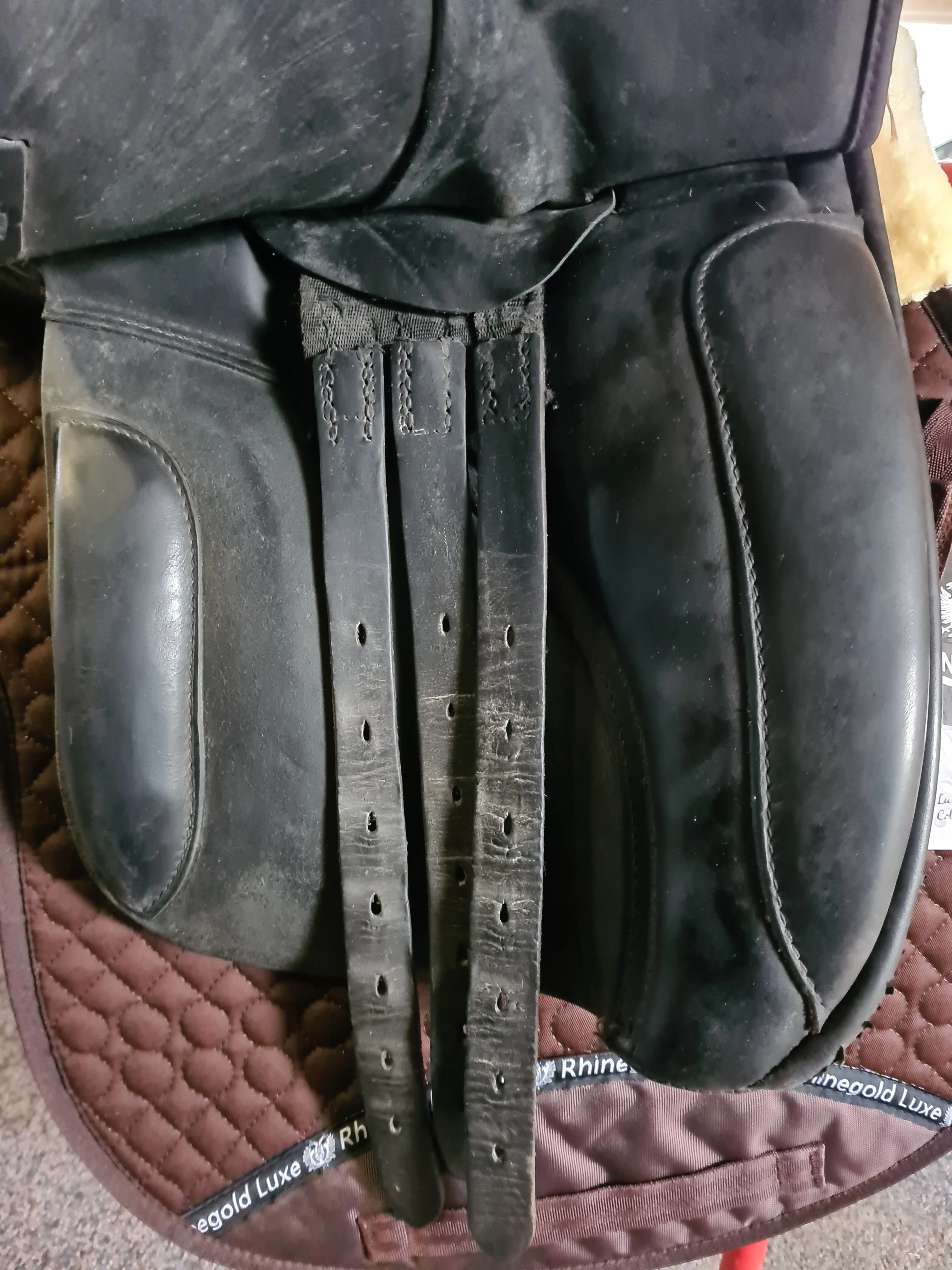 17" Manor House Staight Cut Working Hunter Saddle