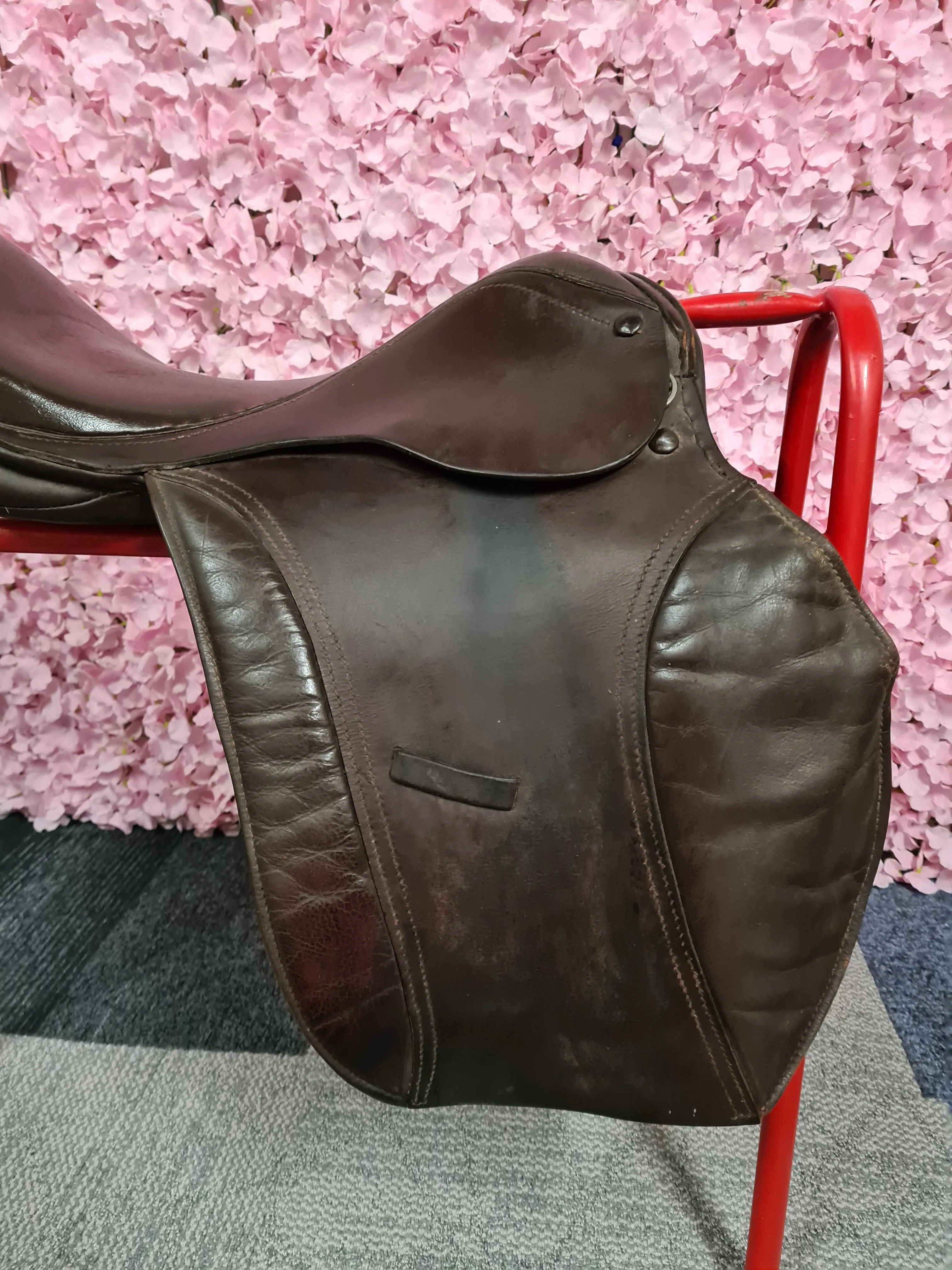 17"  Wide Brown Leather GP Saddle 8" D to D