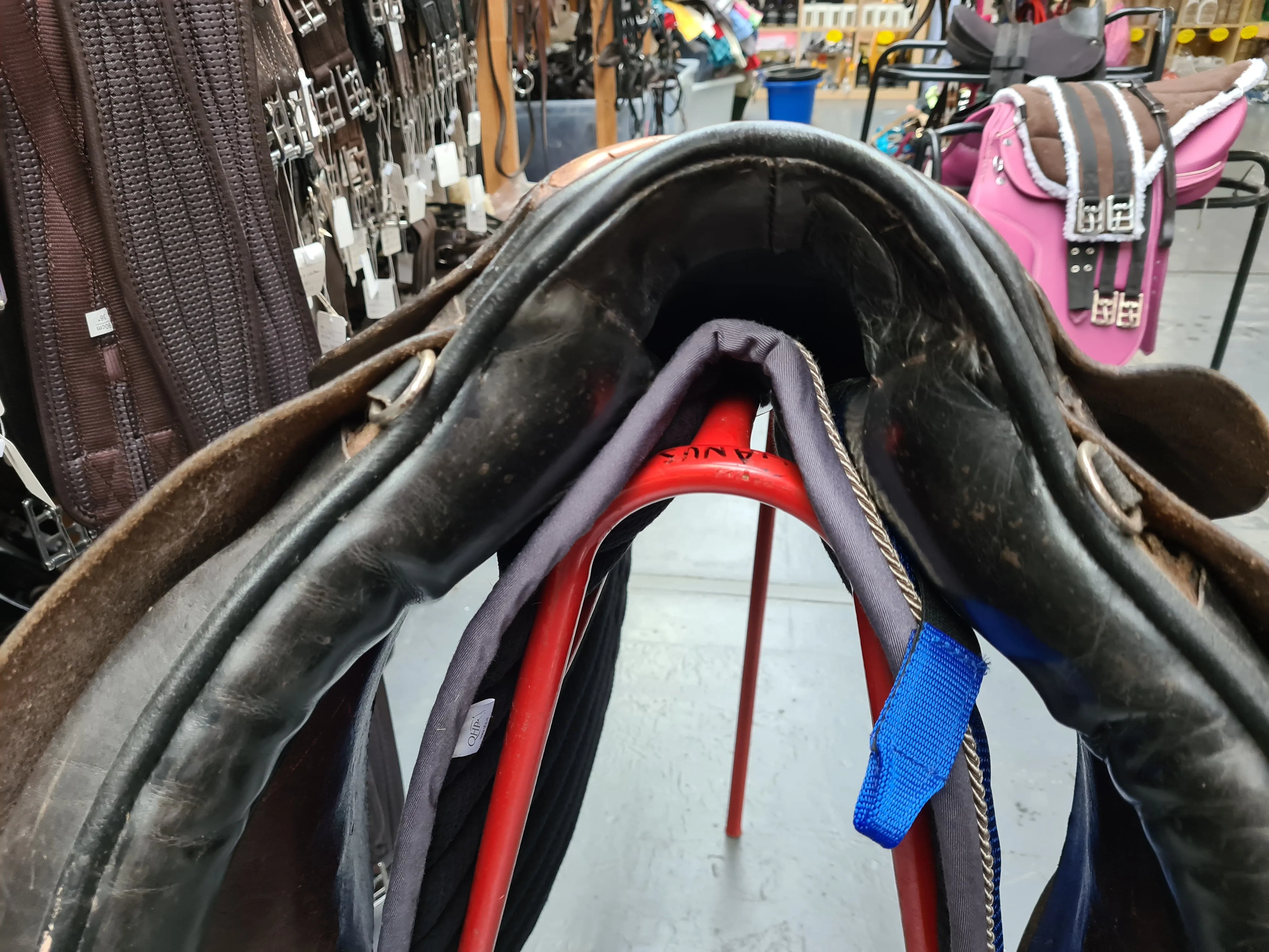 18" English saddle med/wide fit Brown