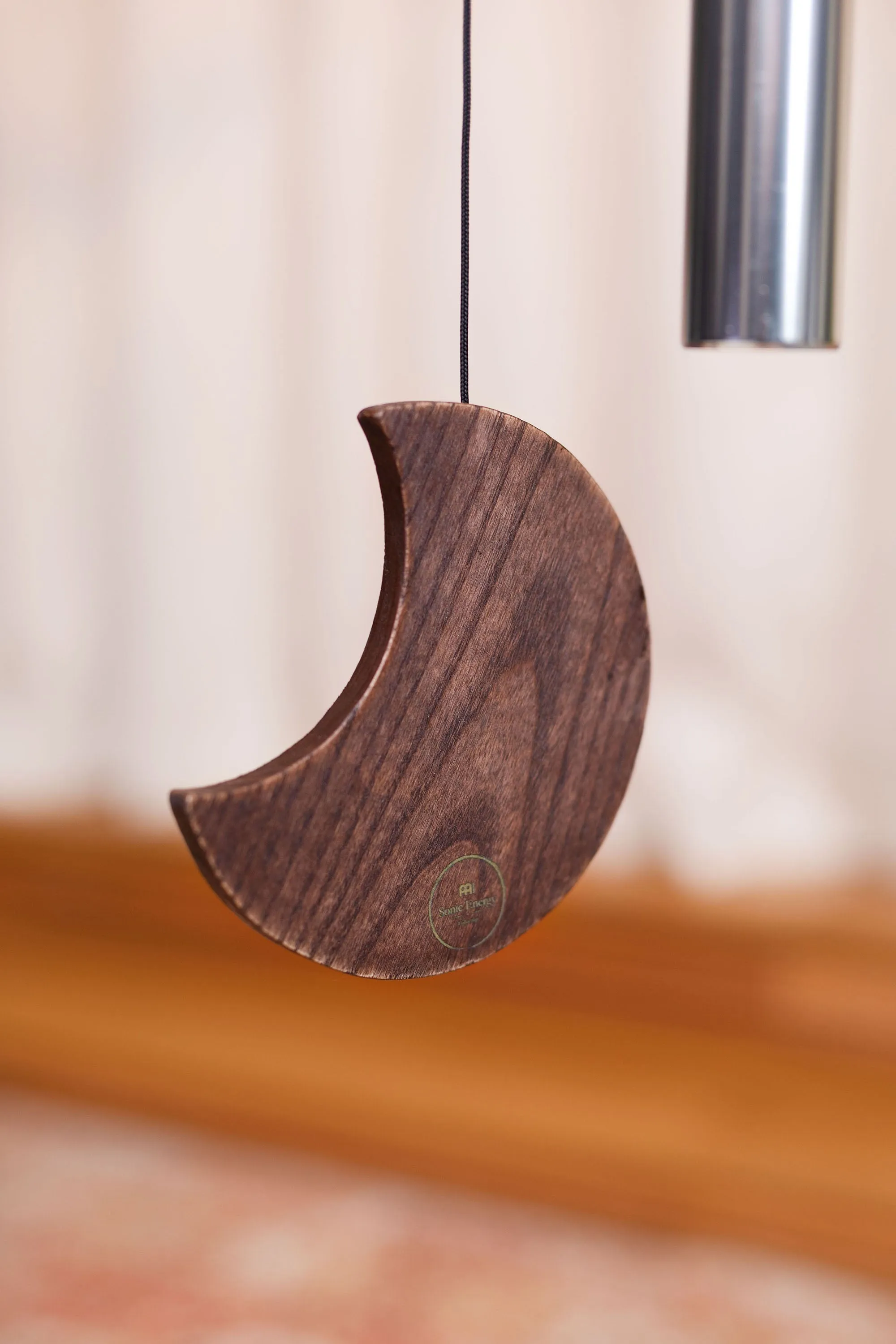 432 Hz Moon Meditation Chime 49" / 125 cm - Silver Bar & Wood