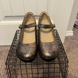 Algeria women’s Harper spectrum shoe size 39EU (8.5US)