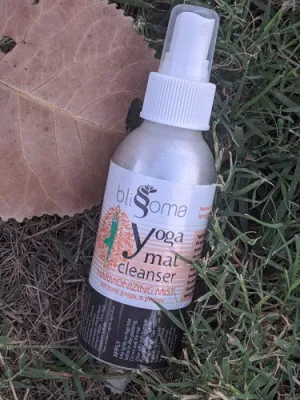 All Natural Botanical Yoga Mat Cleanser by Blissoma