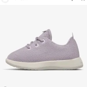 Allbirds Smallbirds Wool Lavender Runner Shoes Size T6 NEW with TAG