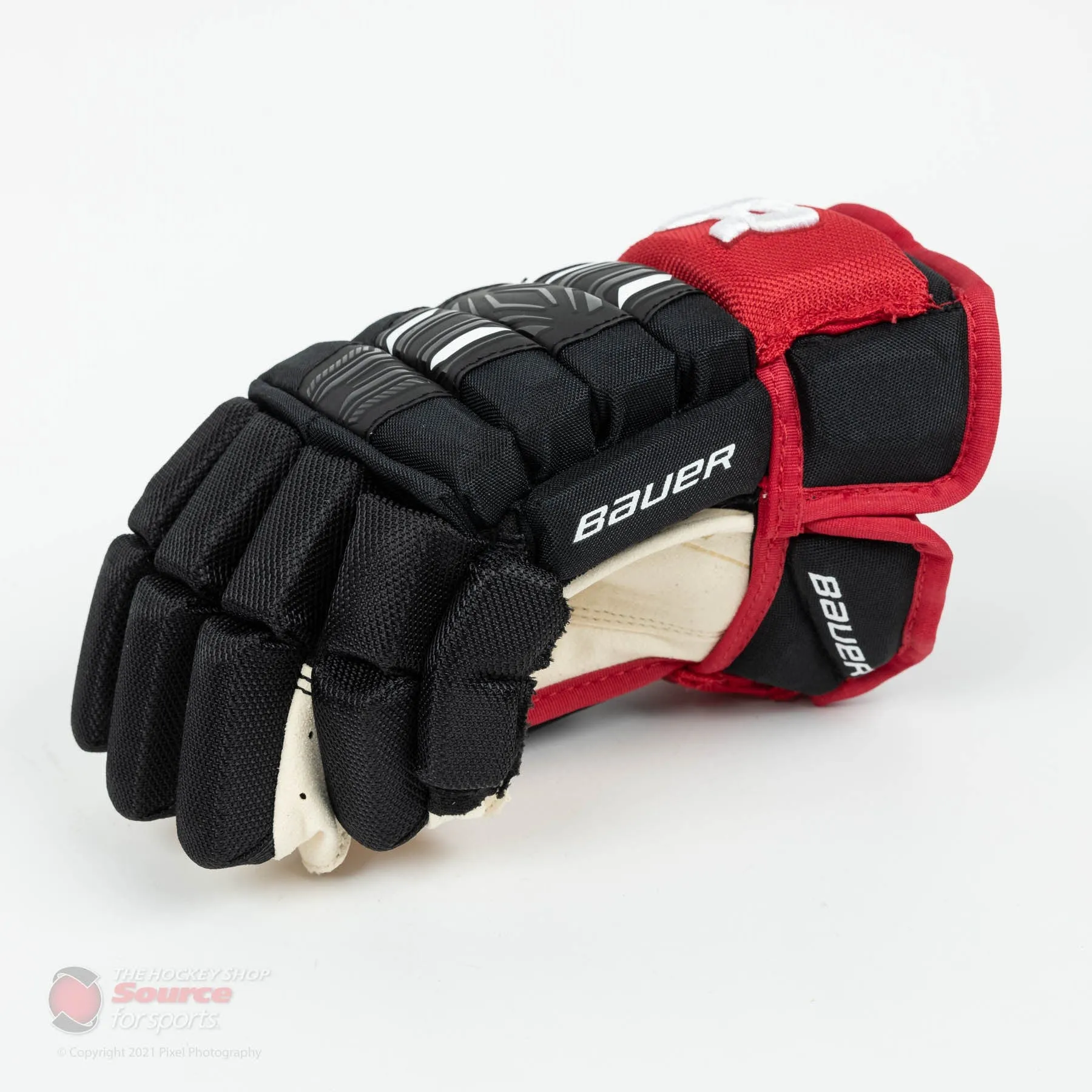 Bauer Pro Series Intermediate Hockey Gloves