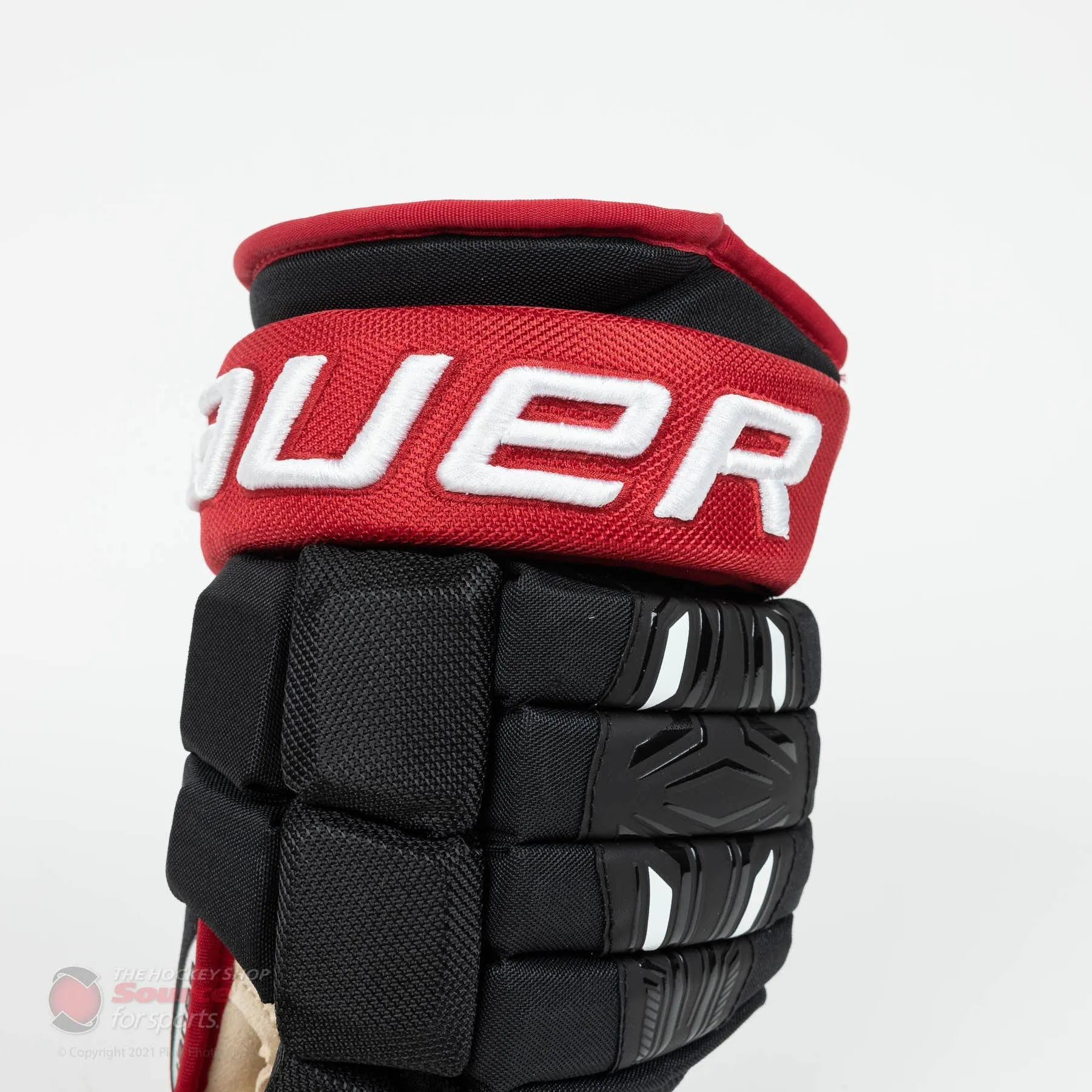 Bauer Pro Series Intermediate Hockey Gloves