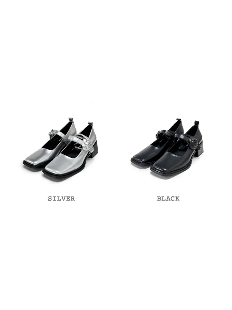 Black square toe leather shoes