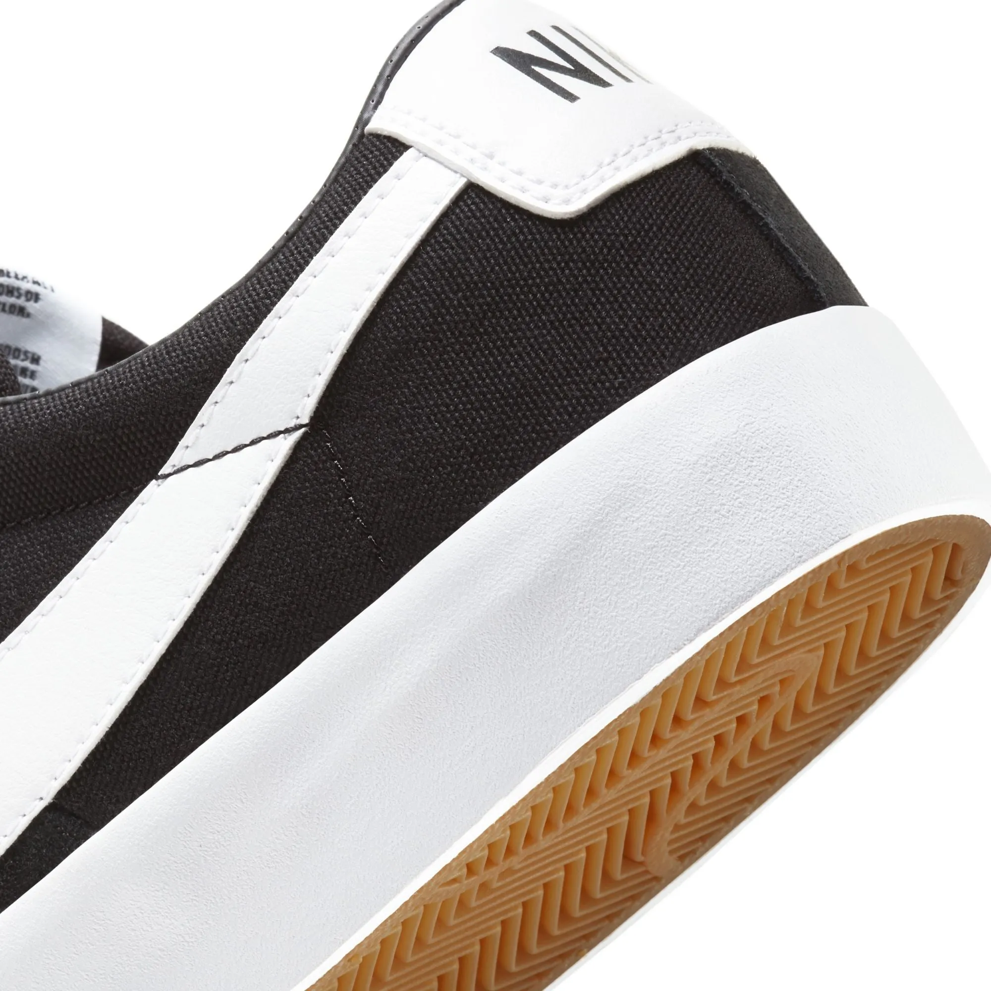 Blazer Low Pro GT (Black/White/Gum/Light Brown)