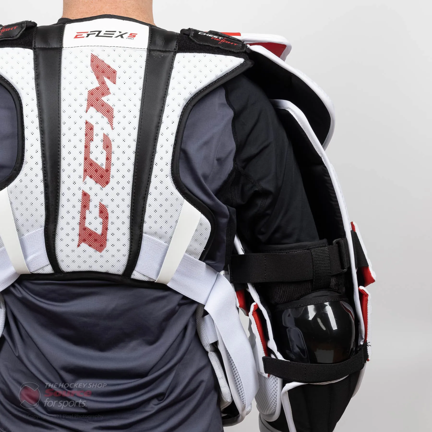 CCM Extreme Flex 5 Senior Chest & Arm Protector - White