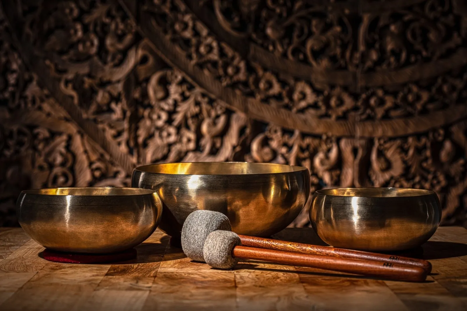 Cosmos Therapy Metal Singing Bowl Set of 3 / 3800g