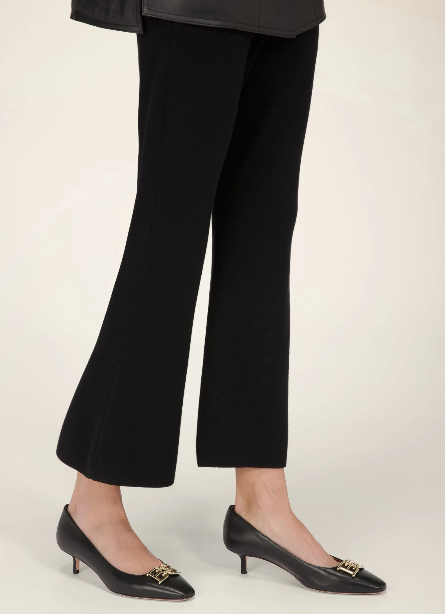Evanca 45 in Black - Leather Pump Shoes