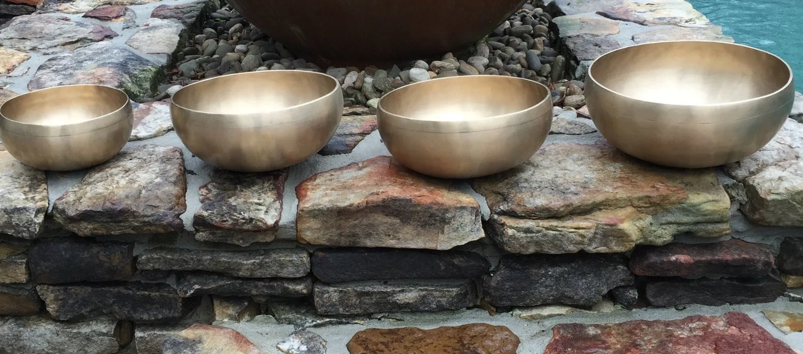 Giant Singing Bowl  by Tibetan Tones