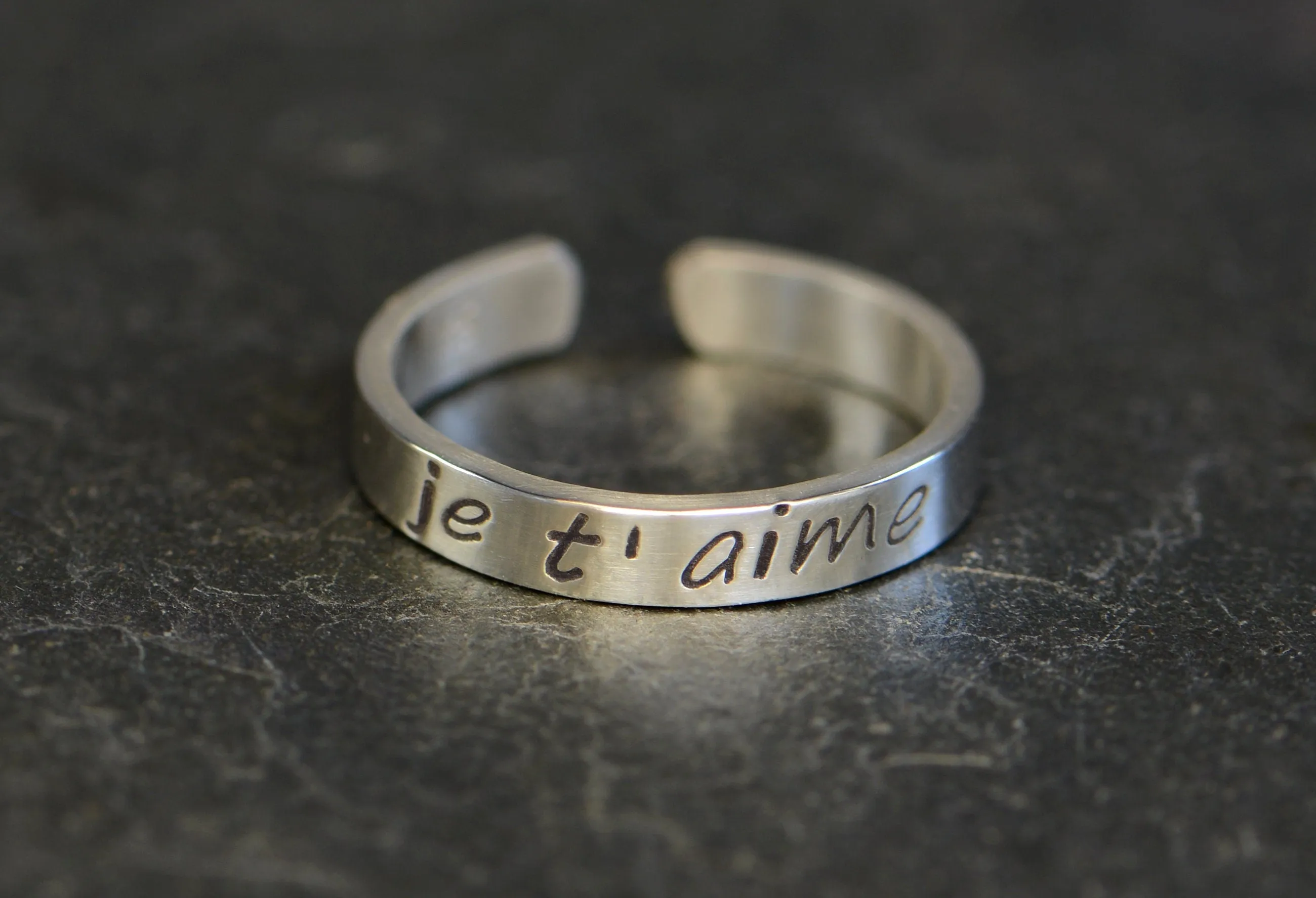 Je t’amine Sterling Silver Toe Ring handcrafted in French for Love
