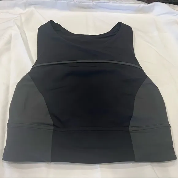 Lululemon Sports Bra, Size 4