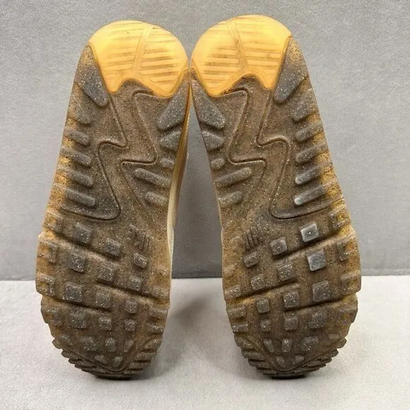 Nike Air Max 90 Terrascape Womens Size 7.5 Shoes Light Bone Athletic Trainers