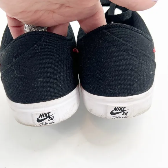 Nike SB Chron Black University Red Skate Shoe, Size 10
