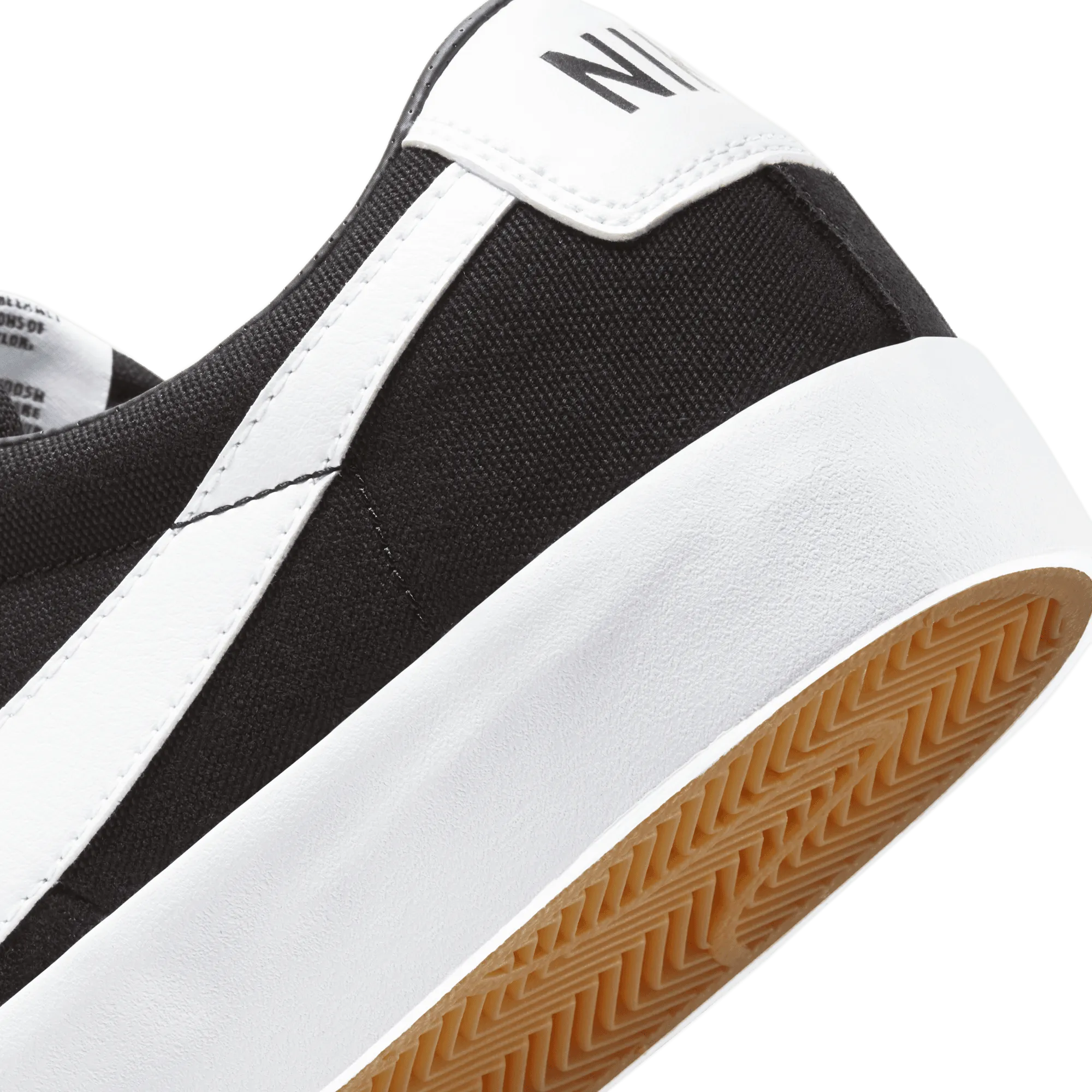 NIKE SB ZOOM BLAZER LOW PRO GT