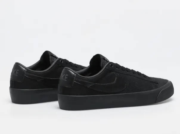 NIKE SB ZOOM BLAZER LOW PRO GT