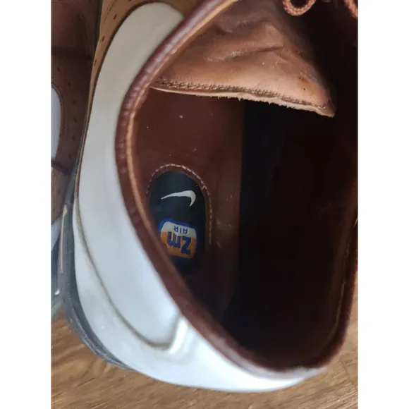 Nike ZoomAir Kempshall Mens 11 golf shoes leather oxford