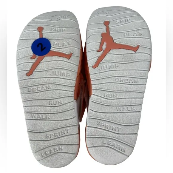 NWT Jordan Flare PS Light Madder Root Orange Peach