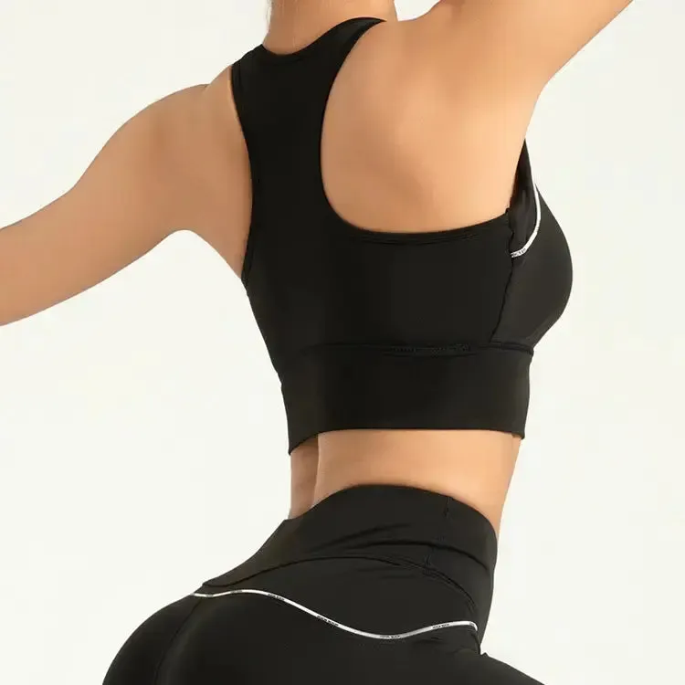 Seamless Reversible Padded Yoga Bra Quick Dry and Breathable Fitness Top Free Size for Plus Size Adults Line Pattern