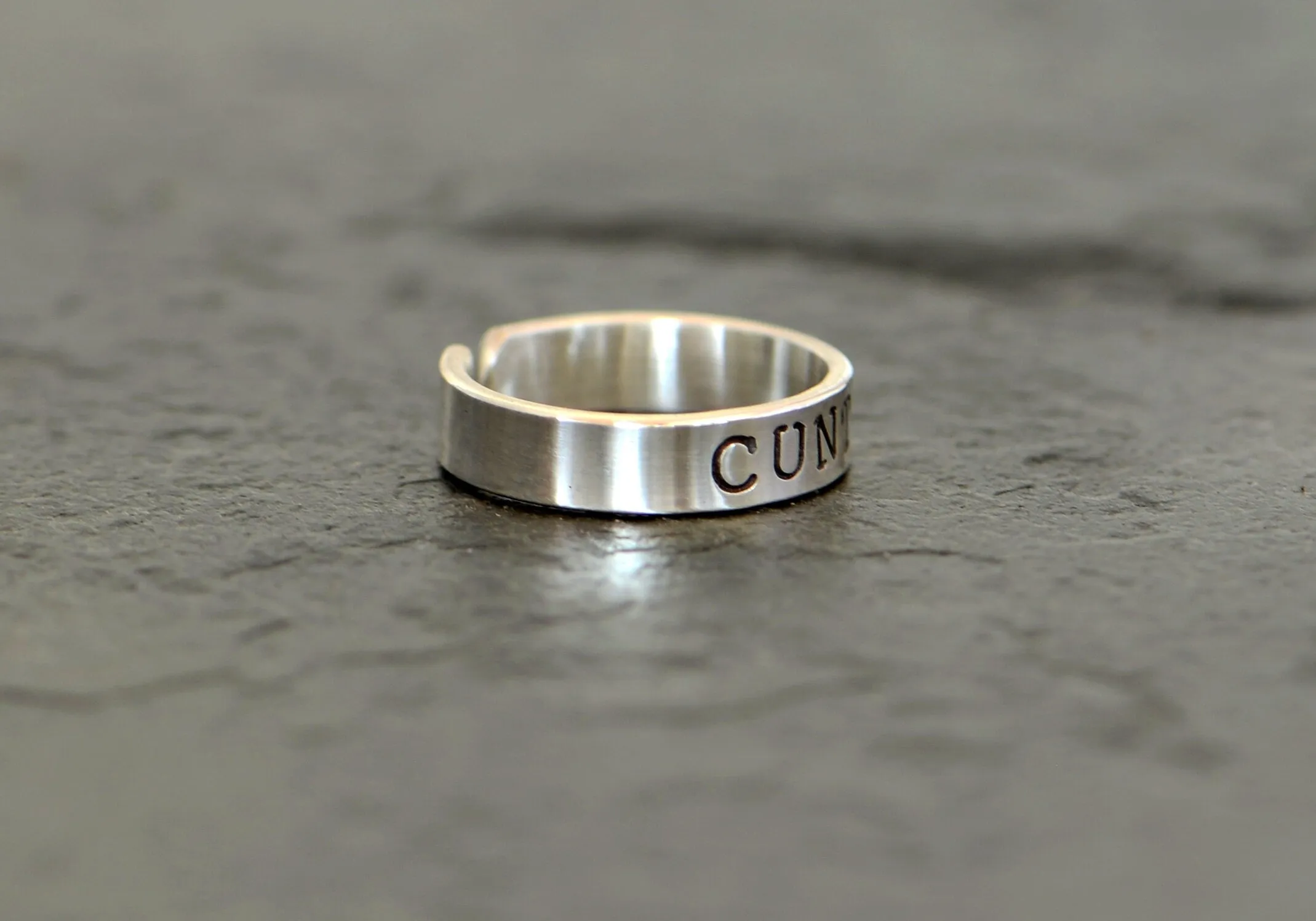 Sterling silver cunt toe ring