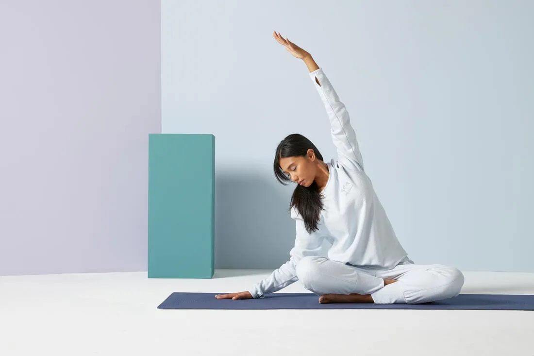 SWEAT F YOGA  EASY