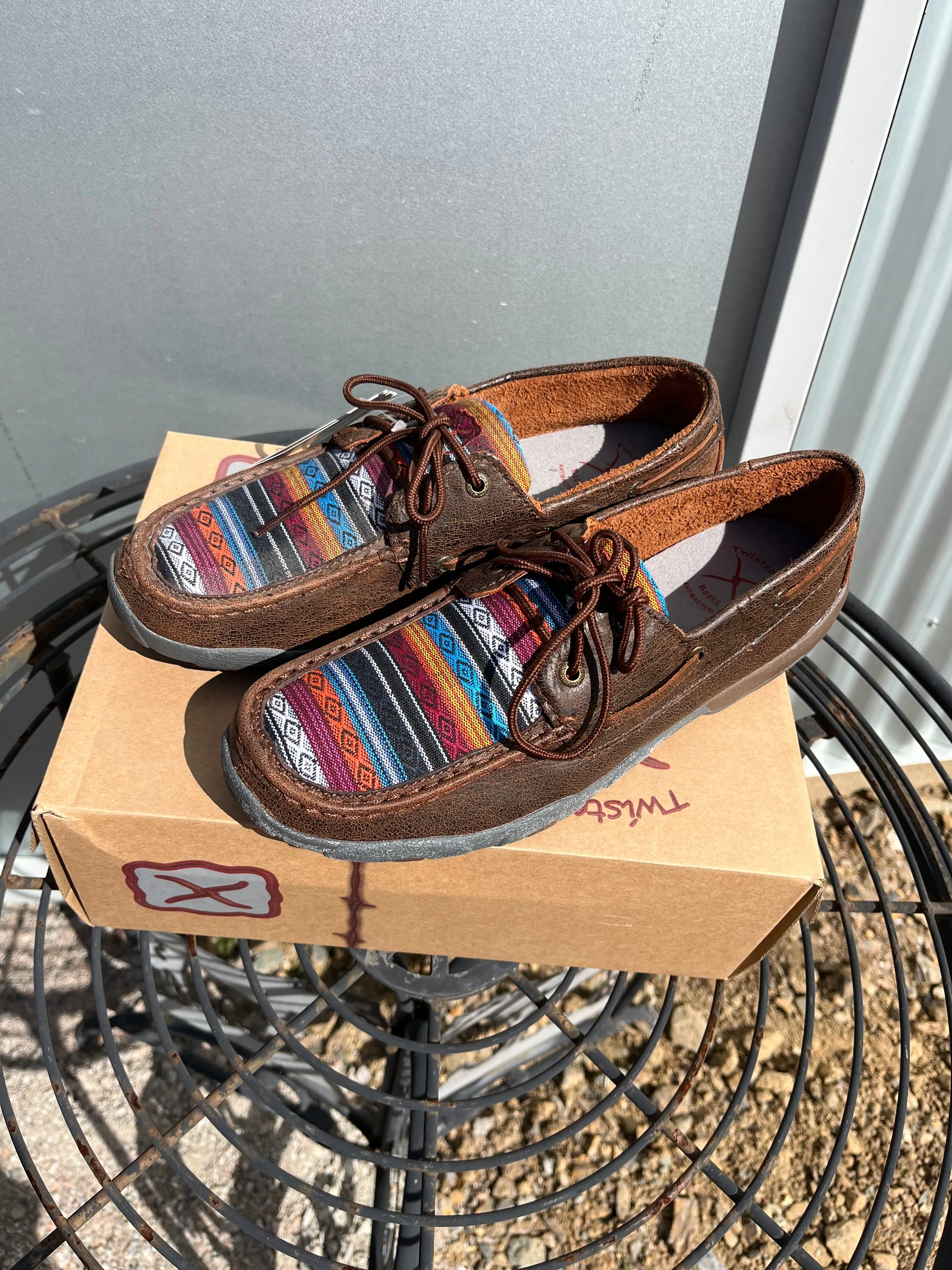 TCWDM0068 Twisted X Women's Brown/Serape Moc