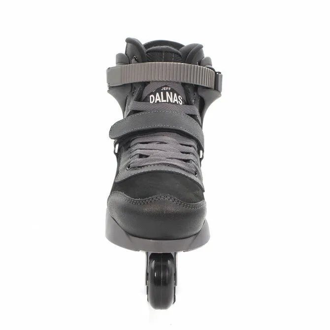 TRIGGER SKATES - JEFF DALNAS - PRO MODEL - SKATES