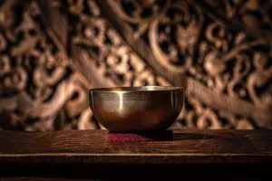 Universal Handcrafted Singing Bowl 4.7" / 400g