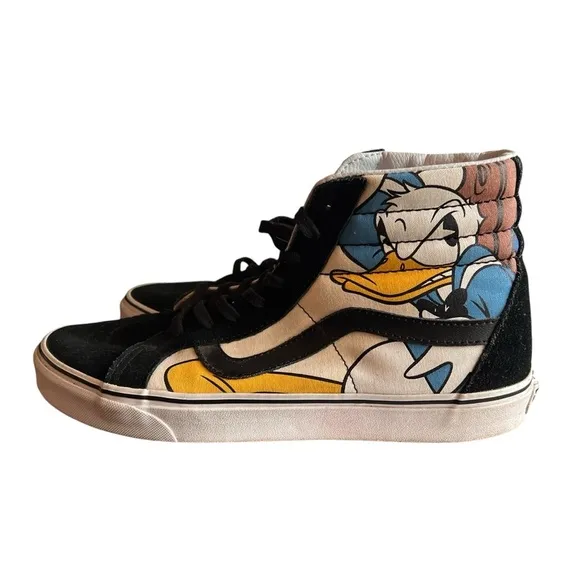 VANS Disney x Sk8-Hi Mickey and Friends Size 11