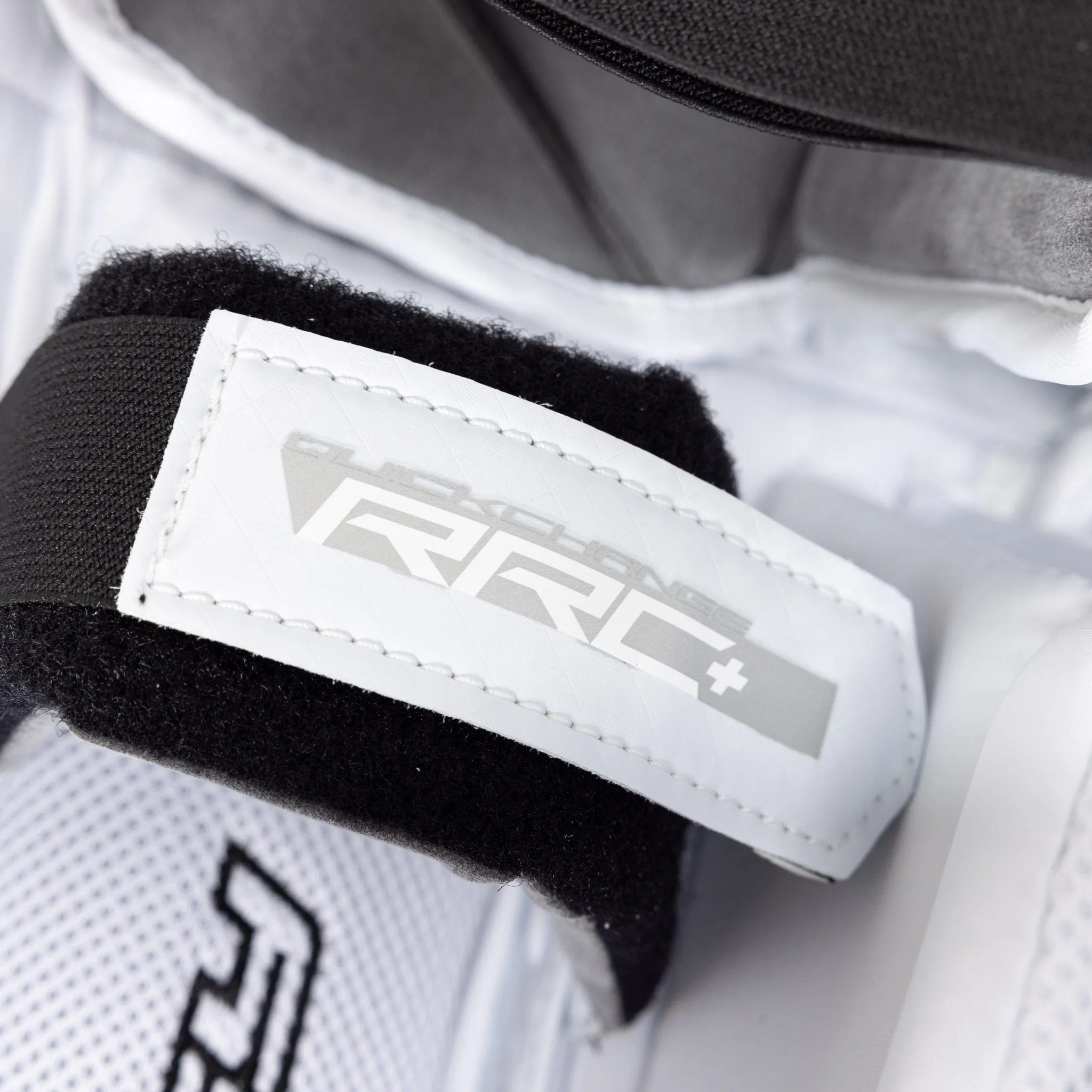 Vaughn Velocity V10 Pro Senior Goalie Leg Pads