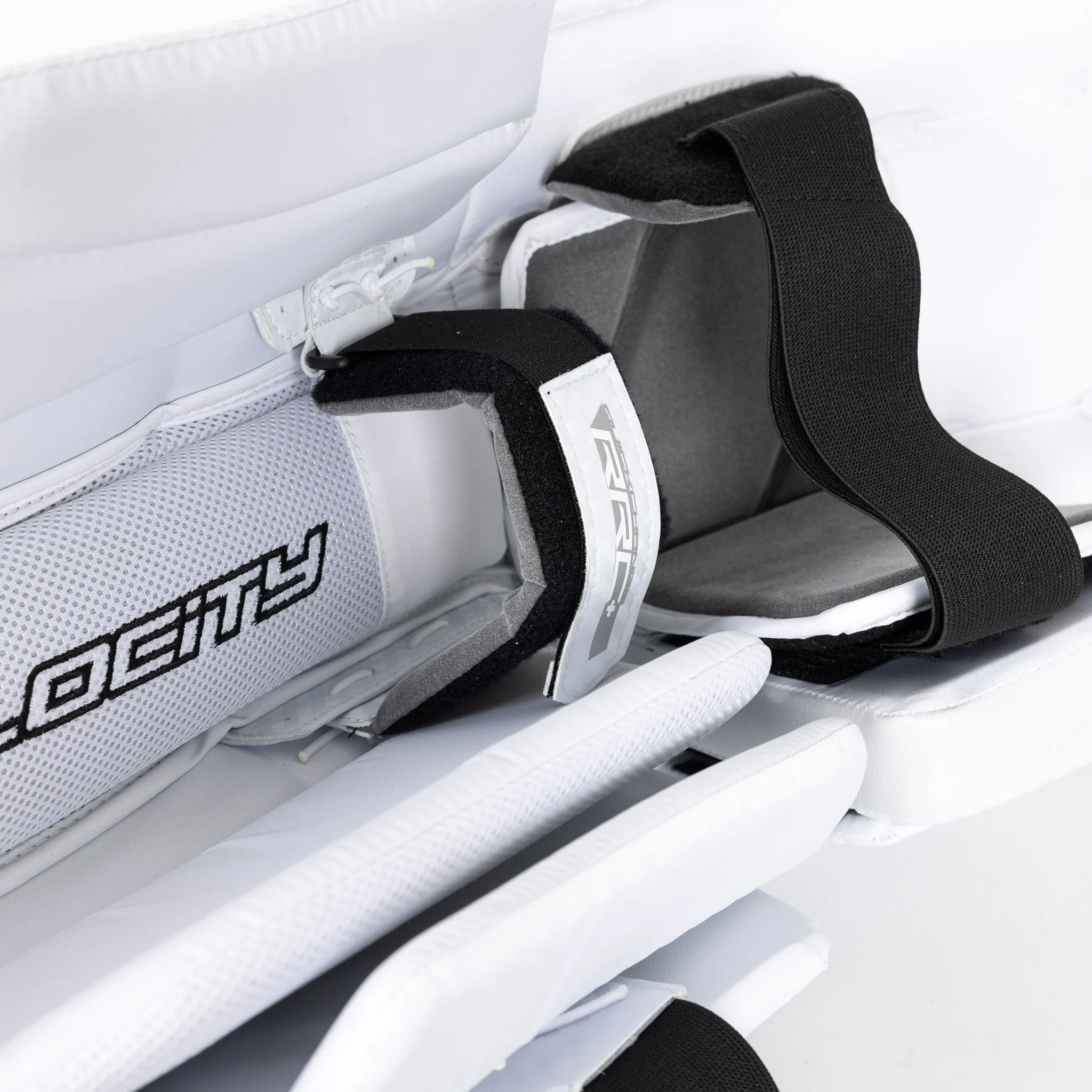 Vaughn Velocity V10 Pro Senior Goalie Leg Pads