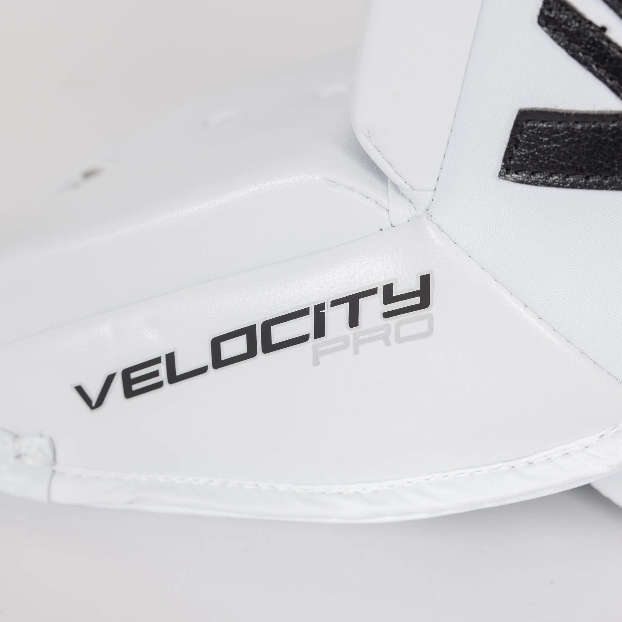 Vaughn Velocity V10 Pro Senior Goalie Leg Pads