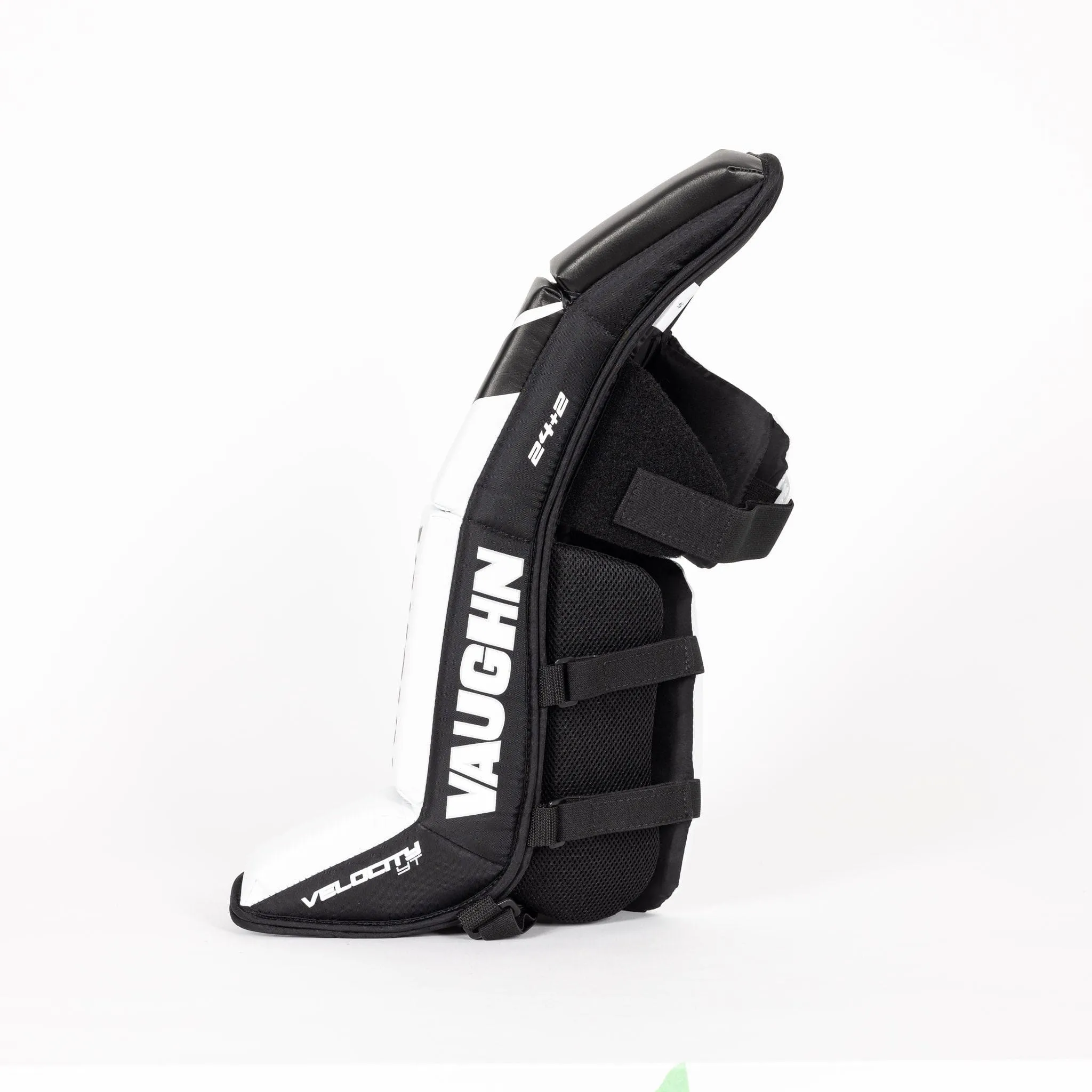 Vaughn Velocity V10 Youth Goalie Leg Pads