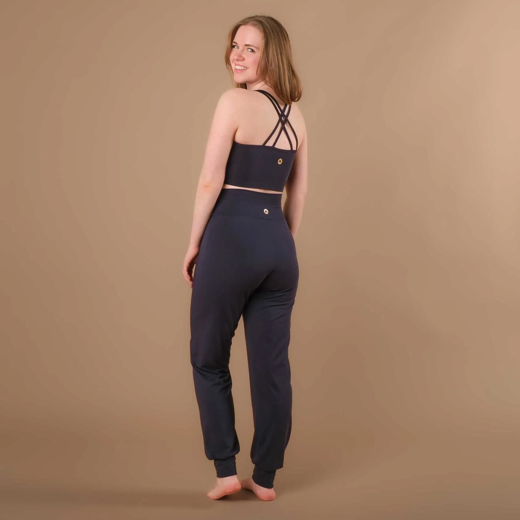 Yoga Hose Viki