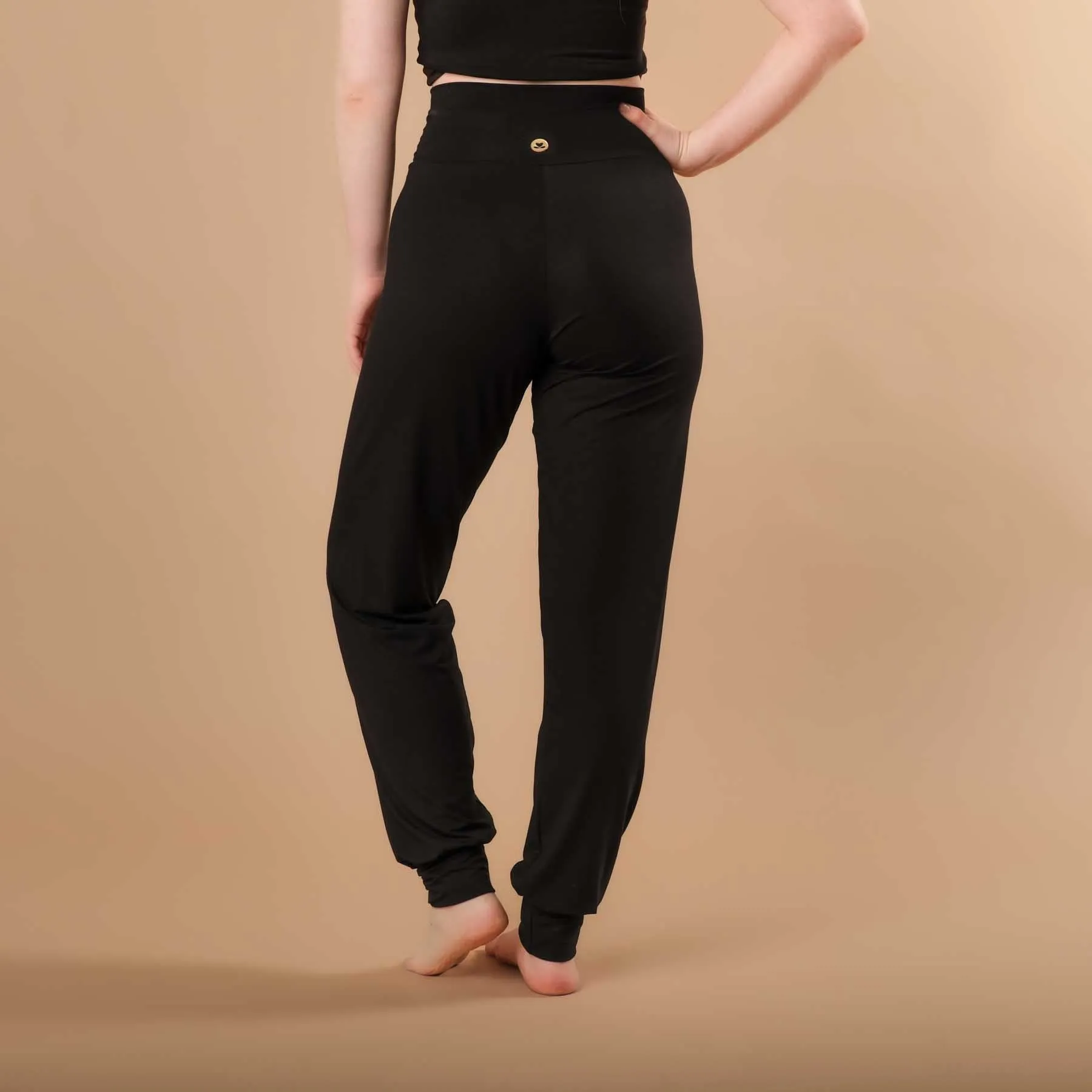 Yoga Hose Viki