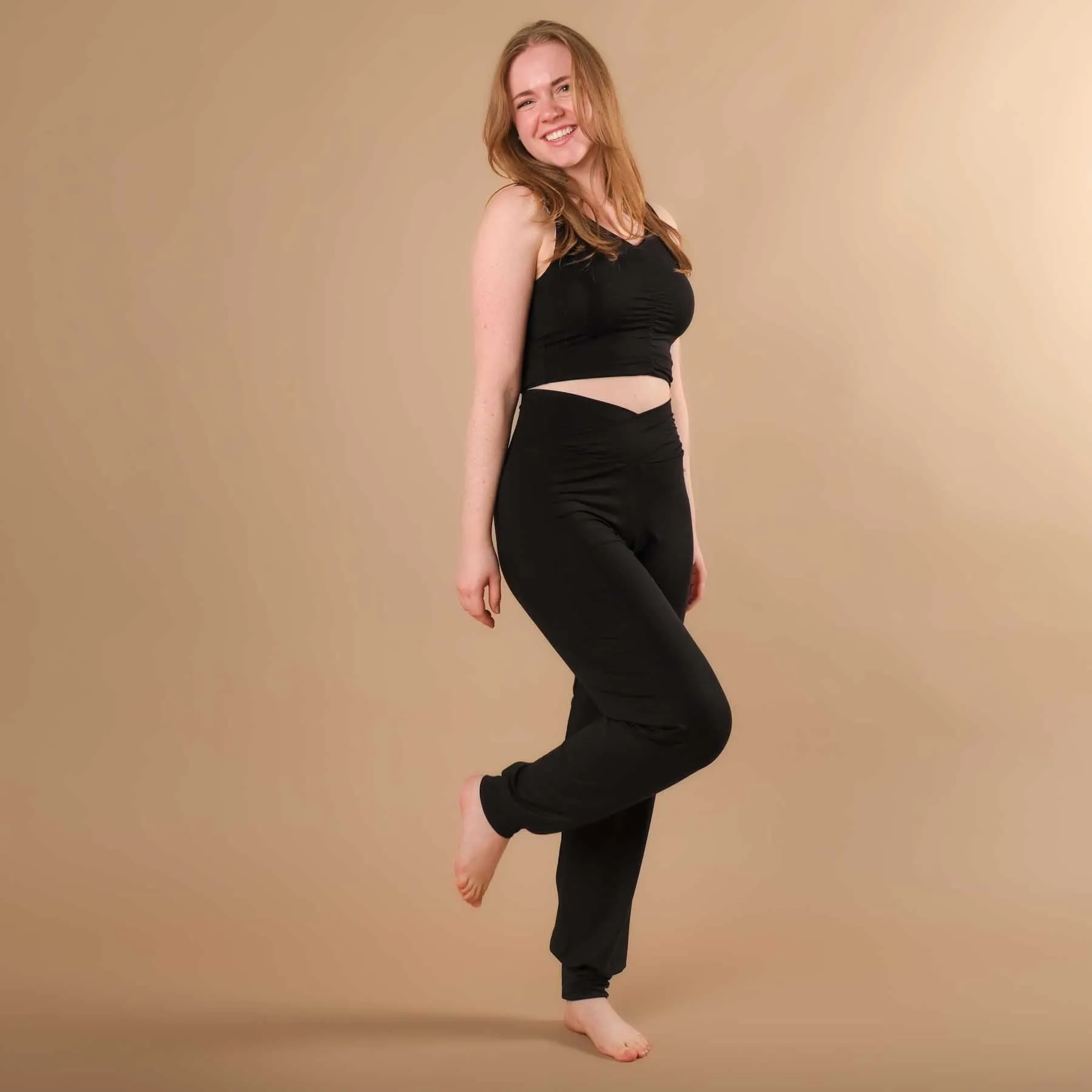 Yoga Hose Viki